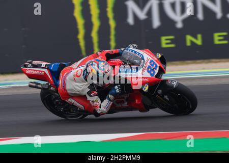 Misano Adriatico, Rimini, Emilia-Romagn, Italie.23 octobre 2021.MotoGP Motorcycle Racing, Gran Premio Nolan del Made in Italy, journée de qualification; Jorge Martin (Pramac Racing) Credit: Action plus Sports/Alay Live News Banque D'Images