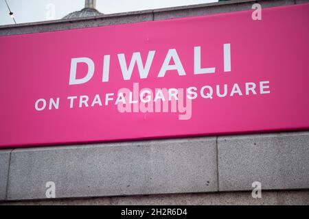 LONDRES, 23 OCTOBRE 2021, Festival Diwali à Trafalgar Square, cette année, le festival a été réduit en raison de Covid-19 Banque D'Images