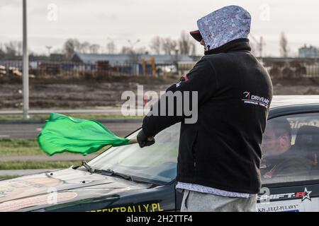 Lublin, Pologne - 11 janvier 2015 : courses de voitures amateurs à l'arène de Lublin Banque D'Images