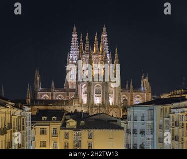 Vue de nuit de la cathédrale de Burgos, Espagne Banque D'Images