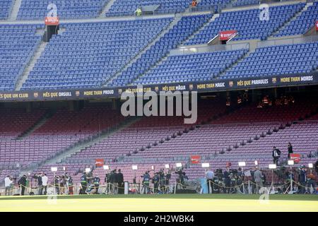 Barcelone, Espagne.24 octobre 2021.Barcelone, Espagne, le 24 octobre 2021 : télévisions au Camp Nou avant le match, le match de LaLiga Santander entre Barcelone et R.Madrid au stade Camp nou à Barcelone, Espagne.Rama Huerta/SPP crédit: SPP Sport presse photo./Alamy Live News Banque D'Images