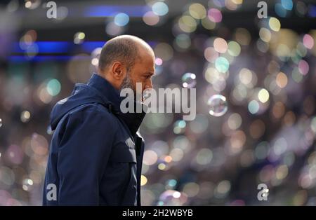 Le directeur de Tottenham Hotspur Nuno Espirito Santo pendant le match de la Premier League au London Stadium, Londres.Date de la photo: Dimanche 24 octobre 2021. Banque D'Images