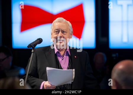 L'acteur russe Fanous, directeur artistique Oleg Pavlovich Tabakov ouvre la saison théâtrale du Chekhov Moscow Art Theatre dans l'année de son 80e anniversaire à Moscou, en Russie Banque D'Images