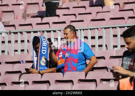 Barcelone, Espagne.24 octobre 2021.Spanish la Liga football Match FC Barcelona vs Real Madrid au Camp Nou Stadium, 24 octobre 2021 crédit: CORDIN PRESS/Alay Live News Banque D'Images