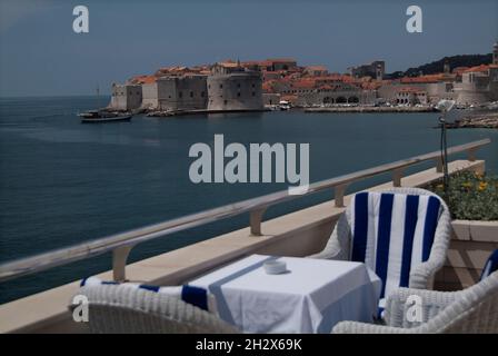 Kroatien, Dalmatien, Dubrovnik, Hotel Excelsior, Blick von terrasse auf Altstadt, Dubrovnik, Hotel Excelsior, vue de la terrasse à la vieille ville Banque D'Images