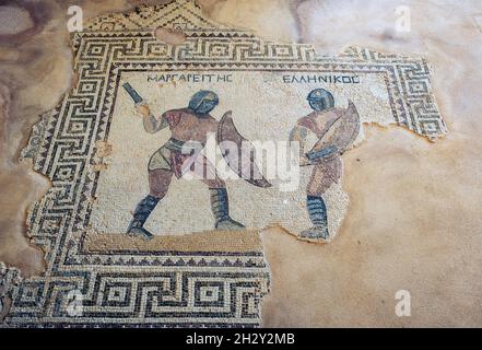 Mosaïque de gladiateurs dans la Maison de gladiateurs, sur le site archéologique de Kourion, République de Chypre. Banque D'Images