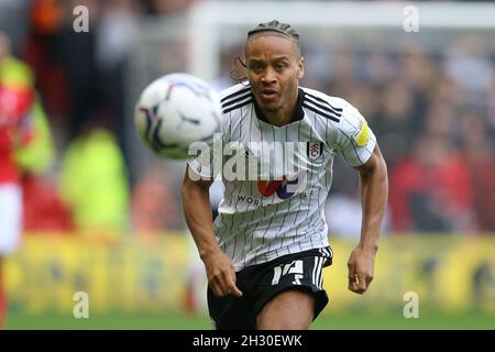 Nottingham, Angleterre, le 24 octobre 2021.Bobby Reid de Fulham pendant le match du championnat Sky Bet au City Ground, Nottingham.Crédit photo devrait lire: Isaac Parkin / Sportimage Banque D'Images