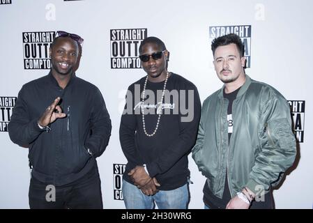 Les Bakery Boys arrivent à la projection spéciale de Straight Outta Compton au Picture House Central - Londres Banque D'Images