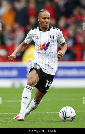 Nottingham, Angleterre, le 24 octobre 2021.Bobby Reid de Fulham pendant le match du championnat Sky Bet au City Ground, Nottingham.Crédit photo devrait lire: Isaac Parkin / Sportimage Banque D'Images