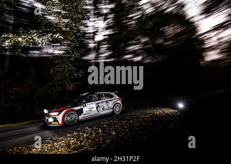 Nyiregyhaza, Hongrie, 24/10/2021, 08 GRYAZIN Nikolay (RUS), ALEKSANDROV Konstantin (RUS), Nikolay Gryazin, Volkswagen Polo GTI R5, action lors du rallye FIA 2021 Hongrie, 7e tour du championnat européen de rallye FIA 2021, du 21 au 24 octobre 2021, à Nyregyza/DPIV/Bashiza LiveMedia Banque D'Images