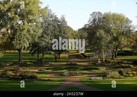 Parc municipal public de Peel à Salford, dans le Grand Manchester, près de la rivière Irwell, à côté de l'Université de Salford Banque D'Images