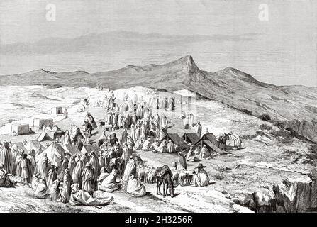 Le marché de Beni Ouarsous à Souk el Arba.Montagnes de Traras, nord-ouest de l'Algérie, Afrique.Ancienne illustration gravée du XIXe siècle, six mois avec la tribu Traras Berber à Oran par Charles de Mauprix,1888 du Tour du monde 1889 Banque D'Images