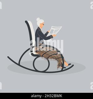 Vieille femme mignonne est assise dans un fauteuil à bascule.la vieille dame a couvert ses pieds avec un tissu de laine à carreaux.Cartoon granny est en train de lire le journal dans un confort Banque D'Images
