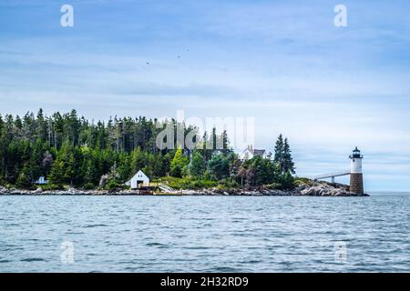 La beauté de la lumière, l'Isle au Haut Light House à Duck Harbour Banque D'Images