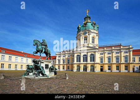 Reiterstandbild Kurfürstendamm Friedrich Wilhelm von Brandenburg, Schloß Charlottenburg, Berlin, Allemagne Banque D'Images