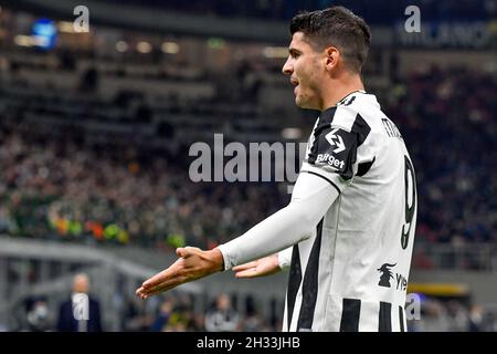 Milan, Italie.24 octobre 2021.Alvaro Morata (9) de Juventus vu dans la série Un match entre Inter et Juventus à Giuseppe Meazza à Milan.(Crédit photo : Gonzales photo/Alamy Live News Banque D'Images