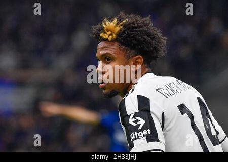 Milan, Italie.24 octobre 2021.Weston McKennie (14) de Juventus vu dans la série Un match entre Inter et Juventus à Giuseppe Meazza à Milan.(Crédit photo : Gonzales photo/Alamy Live News Banque D'Images