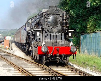 Worth Valley Railway 'Big Jim' un loco à vapeur de classe américaine S160 utilisé par le US Transportation corps en Europe près de la fin de la Seconde Guerre mondiale approche InGrow. Banque D'Images