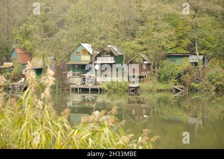 chalets typiques de week-end en hongrie Banque D'Images