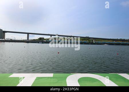 23 JUILLET 2021 - TOKYO, JAPON : vue générale de la ligne d'arrivée pendant les Sculpts uniques des hommes d'aviron des Jeux Olympiques de Tokyo 2020 (photo par Banque D'Images