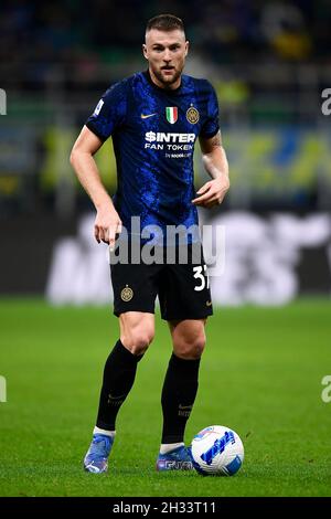 Milan, Italie.24 octobre 2021.Milan Skriniar du FC Internazionale en action pendant la série Un match de football entre le FC Internazionale et le FC Juventus.Credit: Nicolò Campo/Alay Live News Banque D'Images
