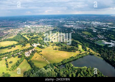 Image aérienne de Wollaton Hall et du parc Deer, Nottingham Notinghamshire Angleterre Banque D'Images