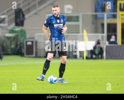 MILAN ITALIE- octobre 24 Stadio G Meazza Milan Skriniar pendant la série Un match entre le FC Inter et le FC Juventus au Stadio G. Meazza le 24 octobre 2021 à Milan, Italie. Banque D'Images