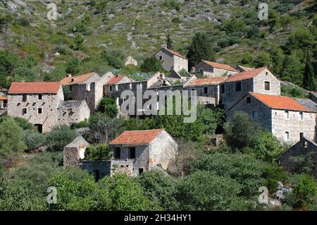 Village abandonné et très ancien, Malo Grablje sur l'île de Hvar, Croatie Banque D'Images