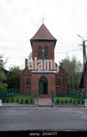 Wojnowo, Pologne- 30 octobre 2020 : Molenna à Wojnowo appartenant à la paroisse de l'Église orientale des anciens croyants à Wojnowo Banque D'Images