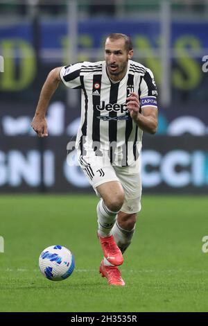 Milan, Italie, le 24 octobre 2021.Giorgio Chiellini de Juventus pendant la série Un match à Giuseppe Meazza, Milan.Le crédit photo devrait se lire: Jonathan Moscrop / Sportimage Banque D'Images