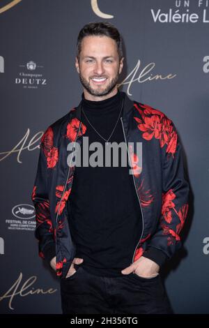 Christian Millette participe à la première d'Aline au Grand Rex Cinema à Paris, France, le 25 octobre 2021.Photo d'Aurore Marechal/ABACAPRESS.COM Banque D'Images