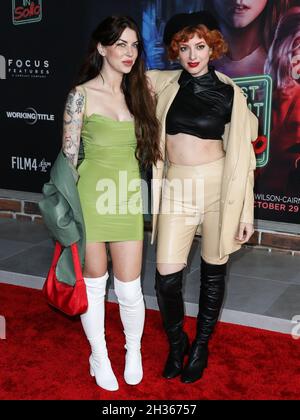 Los Angeles, États-Unis.25 octobre 2021.LOS ANGELES, CALIFORNIE, États-Unis - OCTOBRE 25 : l'auteur-compositeur-interprète Lola blanc arrive à la première de Focus Features de Los Angeles 'Last Night in Soho' qui s'est tenue au Academy Museum of Motion Pictures le 25 octobre 2021 à Los Angeles, Californie, États-Unis.(Photo de Xavier Collin/image Press Agency/Sipa USA) crédit: SIPA USA/Alay Live News Banque D'Images