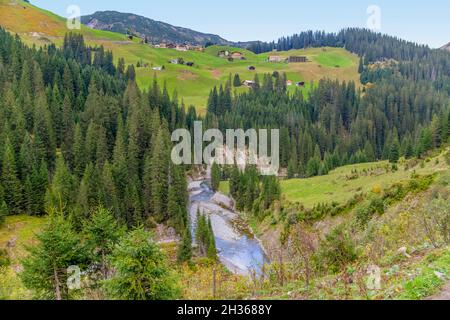 Paysage idyllique autour de Warth, une municipalité dans le quartier de Bregenz dans l'état autrichien du Vorarlberg Banque D'Images