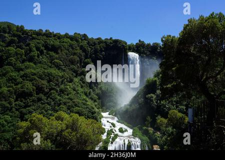 Cascate delle Marmore cascades, Marmore, Nera River, Terni, Ombrie,Italie, Europe Banque D'Images