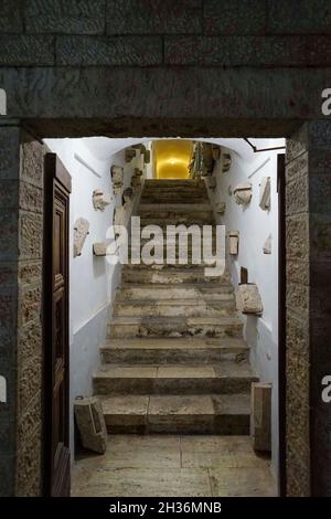 Cathédrale de la Concattedrale della Santissima Annunziata, entrée de la crypte, Todi, Ombrie, Italie,Europe Banque D'Images