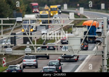 Capteurs d'un péage, pour enregistrer le péage d'autoroute, sur l'autoroute A3 près de Hamminkeln, Bas Rhin, NRW, Allemagne, Banque D'Images