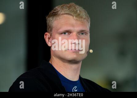 Munich, Allemagne.26 octobre 2021.Oliver Zeider, rameur, participe à une conférence de presse à l'Olympiapark.La vente des billets pour les championnats d'Europe 2022 commencera le 26.10.2021.Les championnats d'Europe sont prévus à Munich de 11 à 21.08.2022.Credit: Sven Hoppe/dpa/Alay Live News Banque D'Images