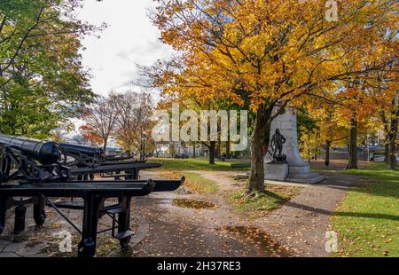 Québec, Canada - octobre 20 2021 : lieu historique national du parc Montmorency.La vieille ville de Québec en automne. Banque D'Images