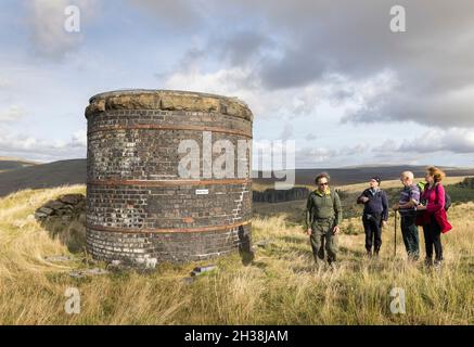 Puits d'air pour le tunnel Blea Moor sur le chemin de fer Settle, Blea Moor, Yorkshire Dales, Royaume-Uni Banque D'Images