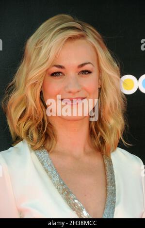 Yvonne Strahovski à la première de « Katy Perry: Part of Me » de Paramount Insurge au théâtre chinois de Grauman le 26 juin 2012 à Hollywood, Californie Banque D'Images