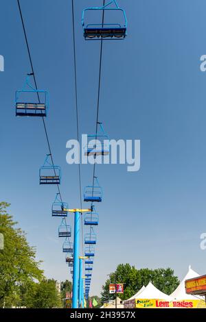 Boise, Idaho - 20 août 2021 : télésièges SkyRide à la foire de l'État de l'ouest de l'Idaho, au parc d'expositions Expo Idaho Banque D'Images