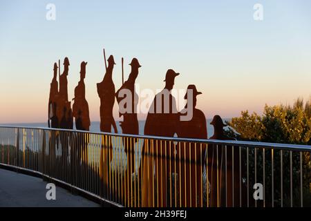 NEWCASTLE, AUSTRALIE - 24 2021 MARS : photo au coucher du soleil de la promenade commémorative d'anzac à la plage de merewether à newcastle Banque D'Images