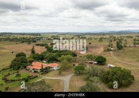 MacKay, Queensland, Australie - octobre 2021 : construction d'une ferme classée au patrimoine historique par une famille agricole pionnière en 1915, Greenmount Hom Banque D'Images