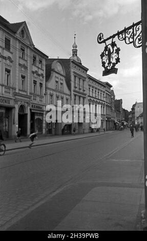 Spaziergang urch Cottbus, Deutschland 1930er Jahre.En vous promenant dans la ville de Cottbus, Allemagne des années 1930. Banque D'Images