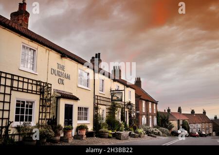 The Durham Ox gastro Pub West Way Crayke York North Yorkshire Banque D'Images