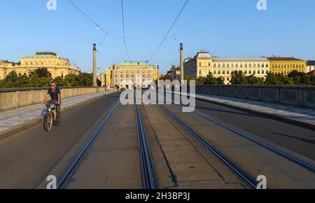 Pont Mánes à Prague, Tchéquie Banque D'Images