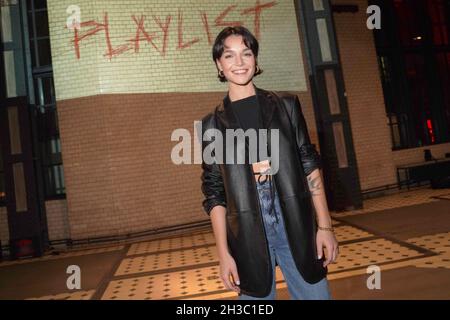 Berlin, Allemagne.27 octobre 2021.Le musicien Lotte à la première du livre 'Playlist'.Credit: Jörg Carstensen/dpa/Alay Live News Banque D'Images