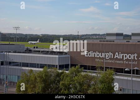 Un avion d'Air France qui se prépare à partir de l'aéroport d'Édimbourg, septembre 2021 Banque D'Images
