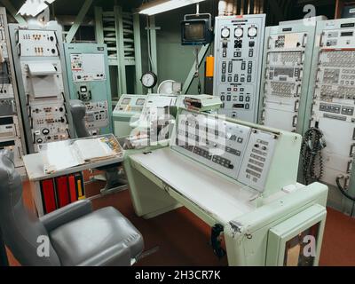 La salle de contrôle à l'intérieur d'un silo de missiles nucléaires Titan à Tucson, AZ, a conservé dans son état d'origine de la désactivation en 1984 Banque D'Images