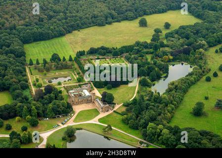 Image aérienne de l'abbaye de Newstead, dans le Nottinghamshire, Angleterre, Royaume-Uni Banque D'Images